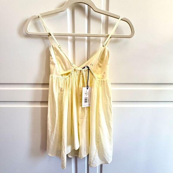 NWT WeWoreWhat Flowy Triangle Cami Size XS - Picture 3 of 11